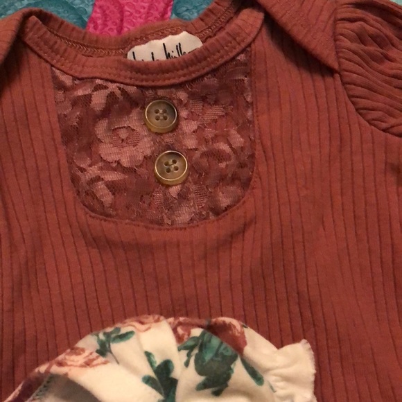 Nicole Miller Onesies - Picture 4 of 5